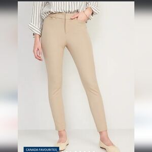Old Navy Pixie Pant - Neutral Tan Ankle Crop Slim Fit Chino Size 6 Waist 15.5"